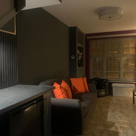 Liverpool City Centre Apartment Sleeps 4, Free Parking Екстер'єр фото